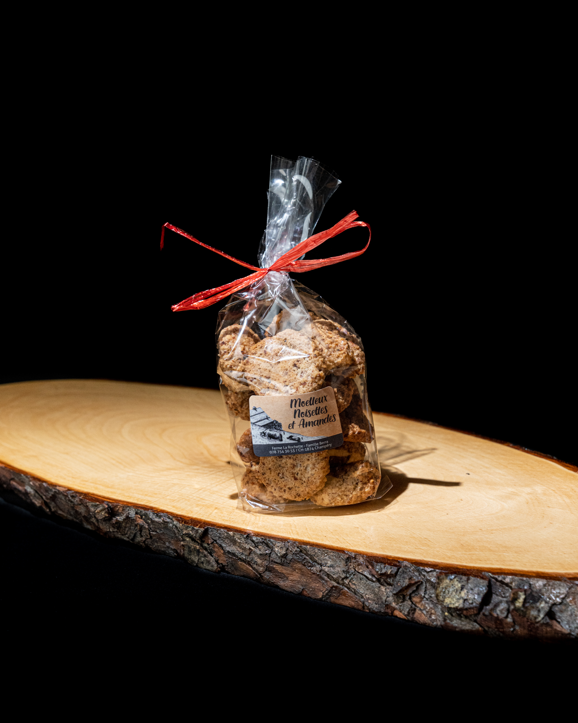 Moëlleux noisettes et amandes Ferme La Rochette Famille Berra