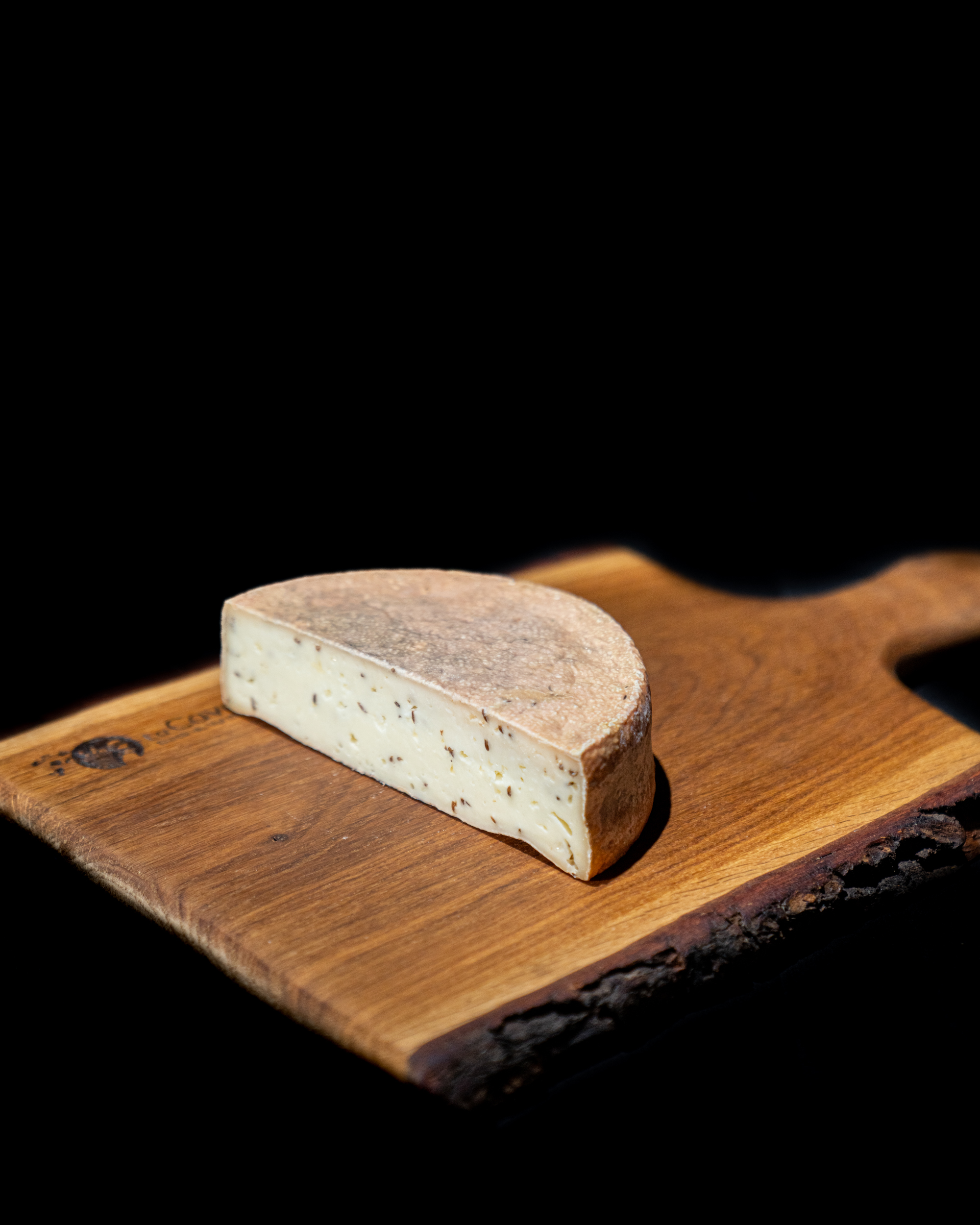 Tomme de vache épicée